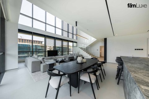 Appartement de 4 chambres No. 89153 9