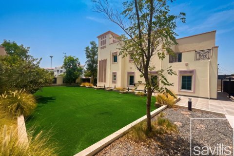 Вилла с 4 спальнями в Jumeirah Village Triangle, ОАЭ №209116 16