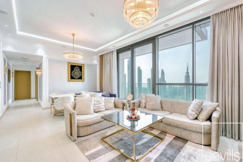 Квартира с 3 спальнями в Zabeel, ОАЭ №209120 3