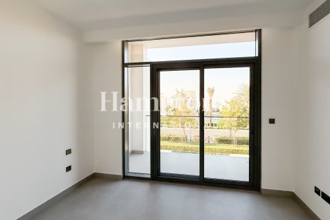 Villa de 3 dormitorios en Ruba, UAE No. 146720 13