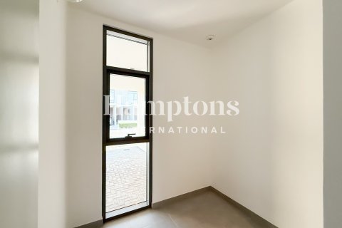 Villa de 3 dormitorios en Ruba, UAE No. 146720 5