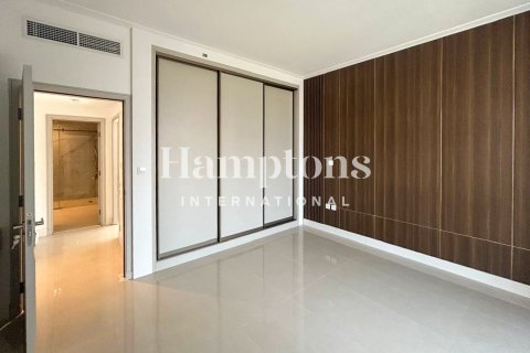 Apartment de 3 dormitorios en South Ridge 5, UAE No. 146717 10