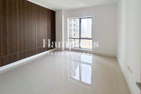 Apartment de 3 dormitorios en South Ridge 5, UAE No. 146717 13