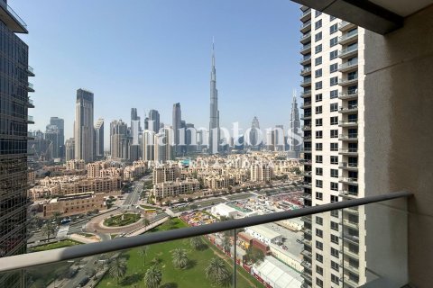 Apartment de 3 dormitorios en South Ridge 5, UAE No. 146717