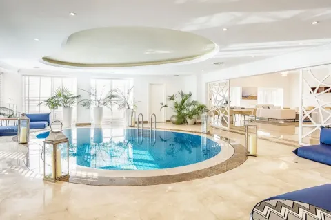 Квартира с 2 спальнями в Дубай Марина, ОАЭ №134298 4