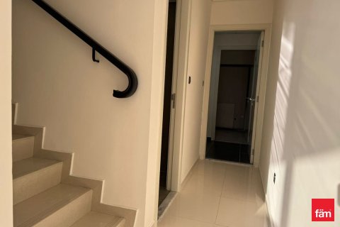 3 bedrooms Villa in Dubai, UAE No. 142573 11