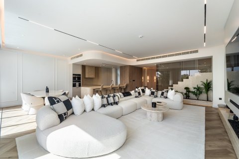 Townhouse de 5 chambres à Tilal Al Ghaf, UAE No. 146965 14