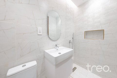 5 bedrooms Villa in Jumeirah Park, UAE No. 173455 11