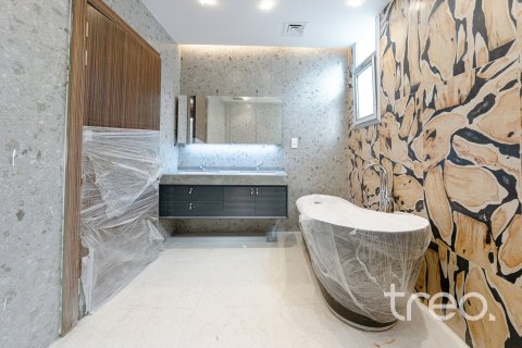 5 bedrooms Villa in Jumeirah Park, UAE No. 173455 18