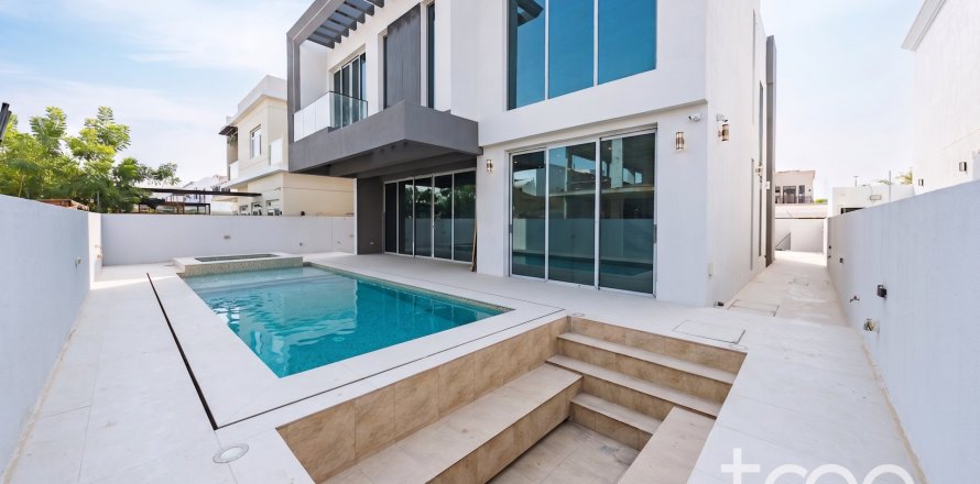 5 bedrooms Villa in Jumeirah Park, UAE No. 173455