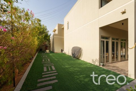 5 bedrooms Villa in Saheel, UAE No. 173452 4