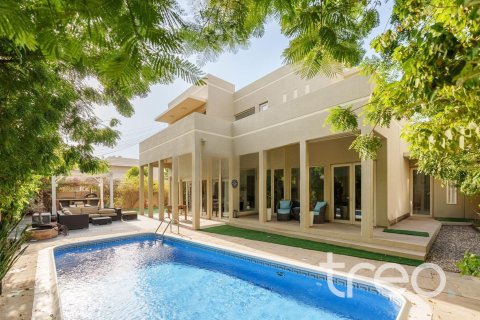 5 bedrooms Villa in Saheel, UAE No. 173452