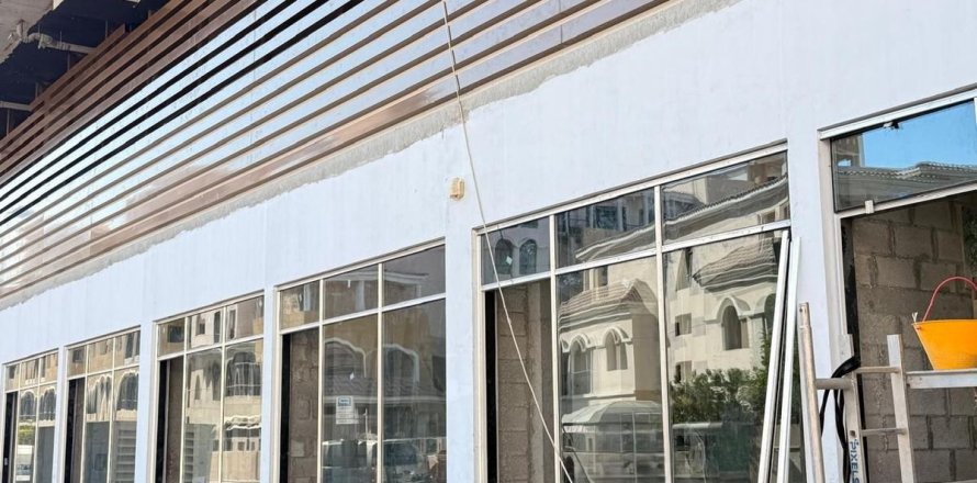54.3مربع، محل تجاري في دبي, الإمارات العربية المتحدة رقم 167121