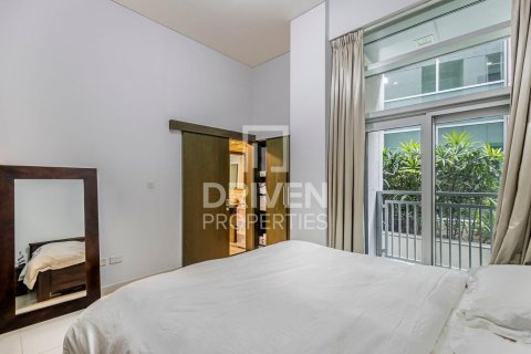 Appartement de 2 chambres à The Lofts, UAE No. 193043 8