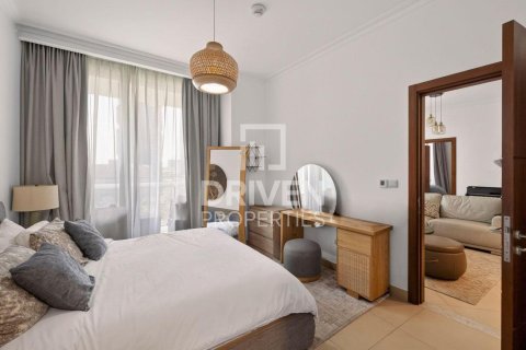 Квартира с 2 спальнями в Burj Vista, ОАЭ №193041 13