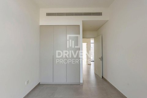 3 bedrooms Townhouse in Mudon, UAE No. 193577 7