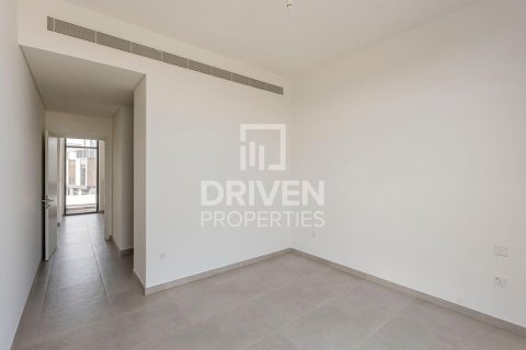 3 bedrooms Townhouse in Mudon, UAE No. 193577 11