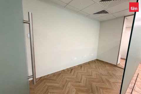 104.5m² Office in Dubai, UAE No. 168030 10