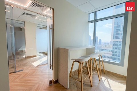 104.5m² Office in Dubai, UAE No. 168030 12