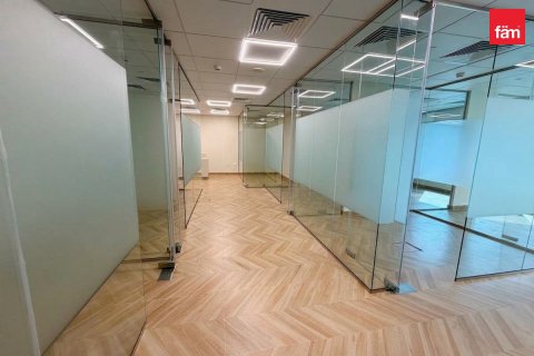 104.5m² Office in Dubai, UAE No. 168030 14