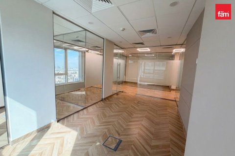 104.5m² Office in Dubai, UAE No. 168030 8