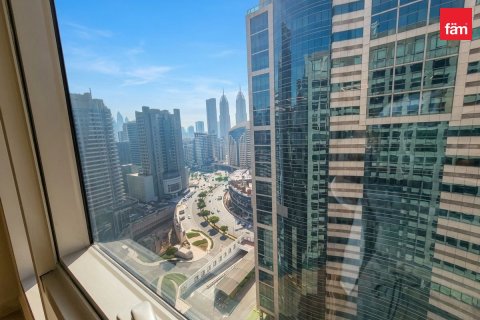 104.5m² Office in Dubai, UAE No. 168030 4