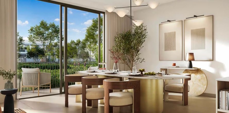3 bedrooms Townhouse in Dubai, UAE No. 168035