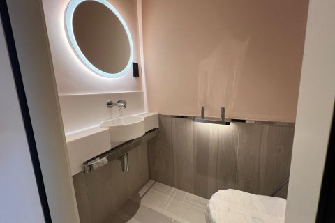 1 bedroom Apartment in Business Bay, UAE No. 183475 12