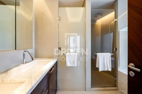 Apartment de 3 dormitorios en The Address Sky View Towers, UAE No. 190141 15