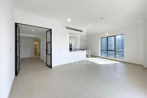 Apartment de 2 dormitorios en South Ridge, UAE No. 190143 3