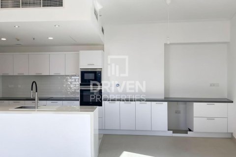 Apartment de 2 dormitorios en South Ridge, UAE No. 190143 8