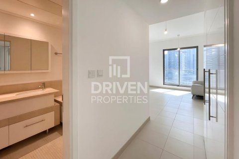 Apartment de 2 dormitorios en South Ridge, UAE No. 190143 6