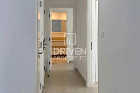 Apartment de 2 dormitorios en South Ridge, UAE No. 190143 7