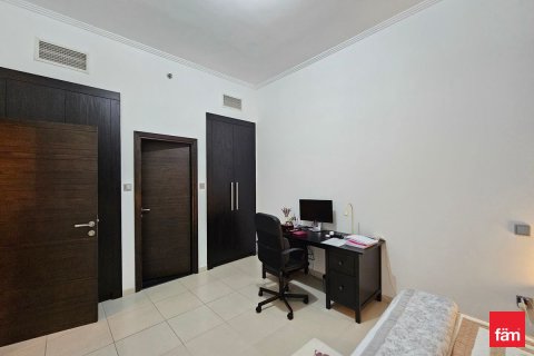 Квартира с 1 спальней в Дубай Марина, ОАЭ №135533 9