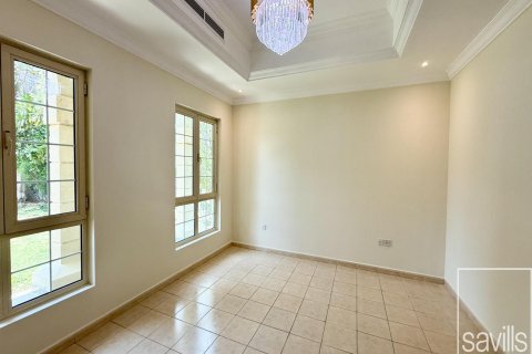 5 غرفة نوم  فيلا  رقم 123620 9