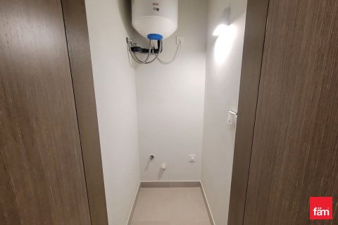 2 bedrooms Apartment in Dubai, UAE No. 145480 12