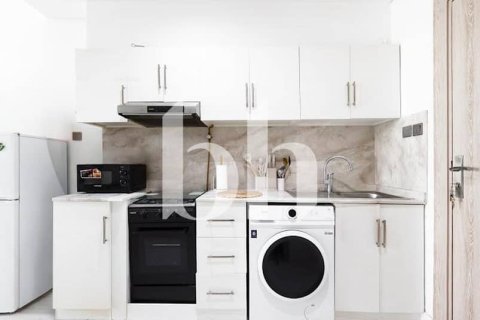 40m² Apartment in Jumeirah Village Circle, UAE No. 172061 7