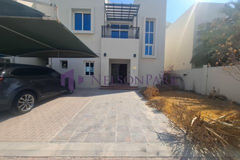 3 bedrooms Villa in Doha, Qatar No. 58175 13
