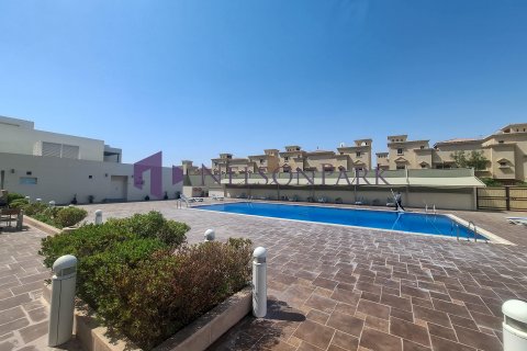 3 bedrooms Villa in Doha, Qatar No. 58175 25