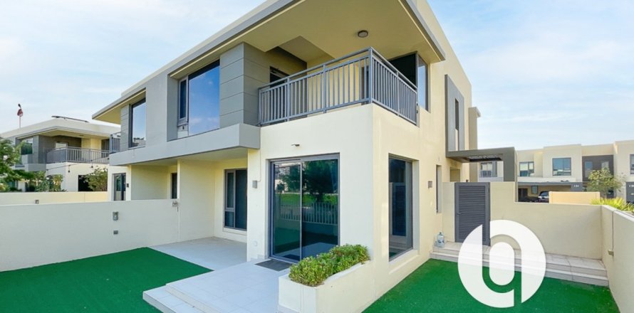5 bedrooms Villa in Dubai Hills Estate, UAE No. 166073