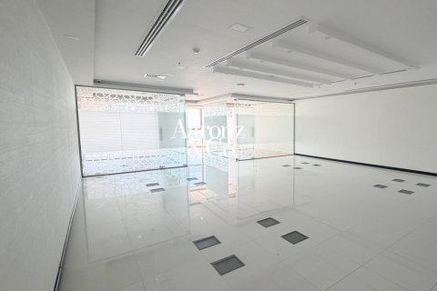 172m² Office in Business Bay, UAE No. 166079 4