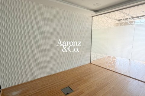 172m² Office in Business Bay, UAE No. 166079 8