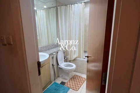 3 bedrooms Apartment in Greens, UAE No. 166075 8