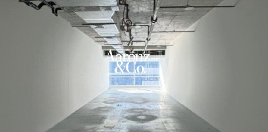 78m² Office in Business Bay, UAE No. 166078