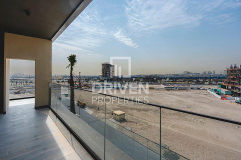 2 bedrooms Apartment in Dubai, UAE No. 193410 19