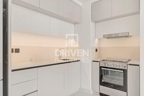 Квартира с 1 спальней в EMAAR Beachfront, ОАЭ №193405 12