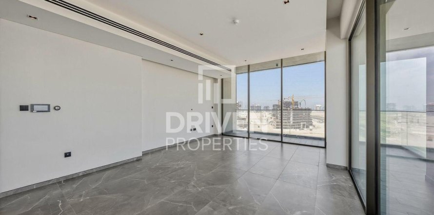2 bedrooms Apartment in Dubai, UAE No. 193407