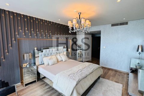 Penthouse de 4 dormitorios  No. 112723 23