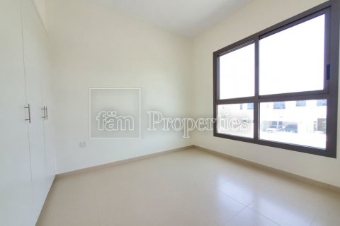 Townhouse de 3 chambres à Town Square, UAE No. 99990 22