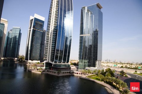 Appartement de 2 chambres à Dubai, UAE No. 99944 3